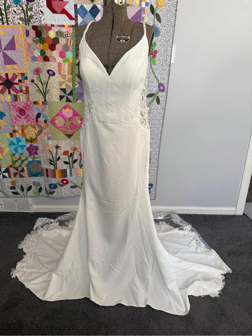 White V-Neck Bridal Gown with Lace Appliqué